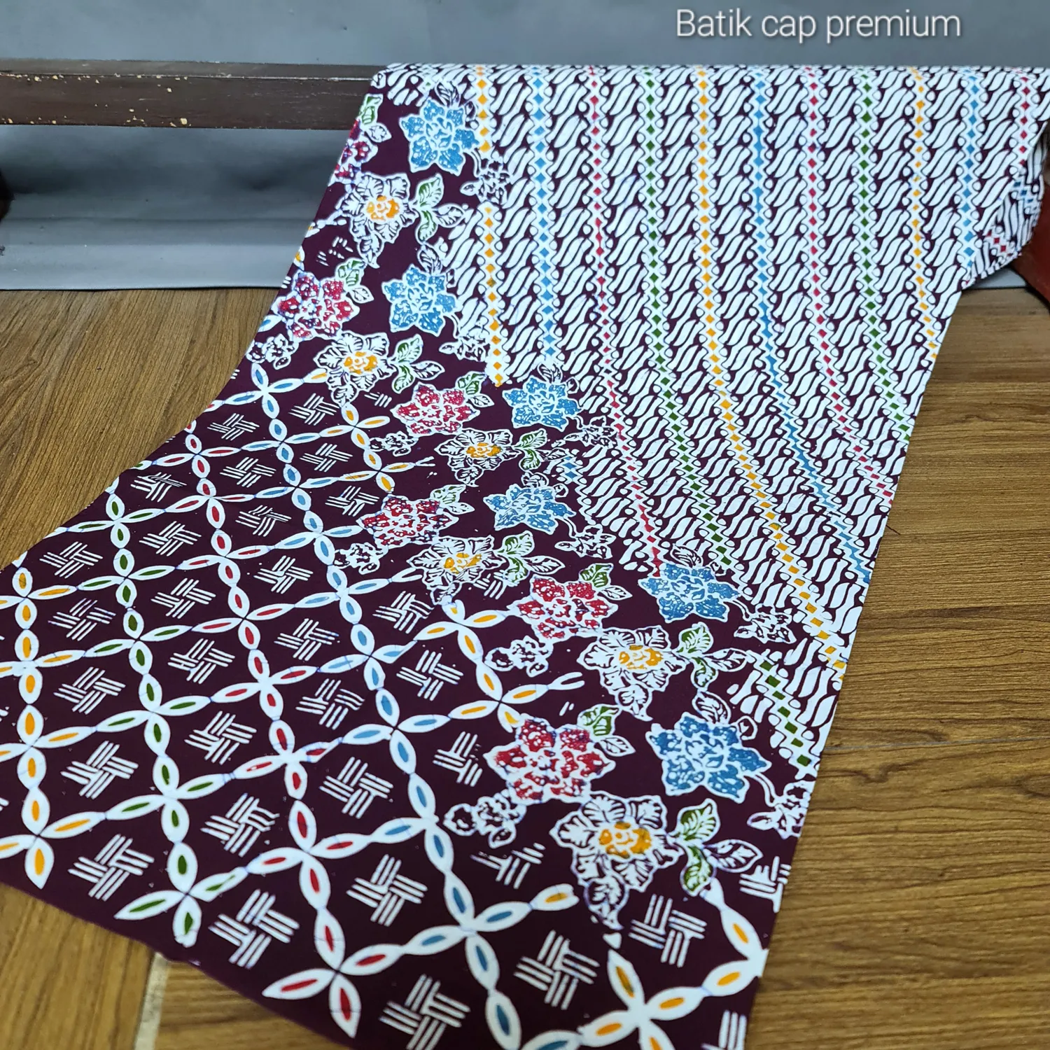 Kain Batik Colet Kombinasi Buketan Truntum Marun
