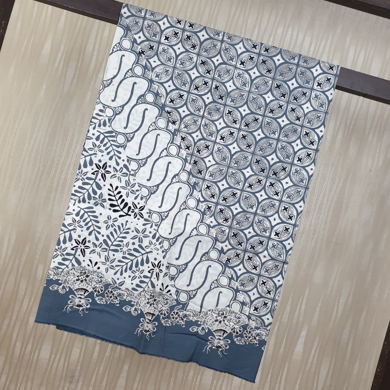 Kain Batik Cap Indigo  Premium S04149